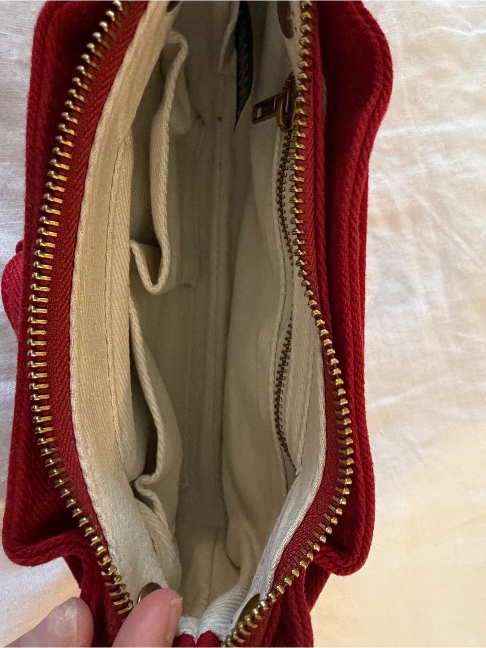 Brandy Melville Red Drawstring Shoulder Bag - Picture 3 of 4